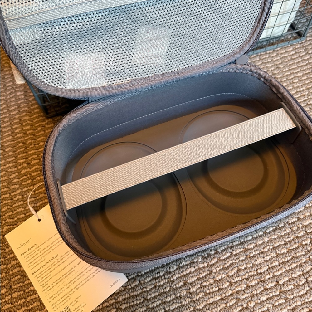 Willow Gray Pump Anywhere Case